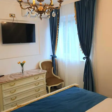 Port Classic Elegant 2 Bedroom Near Port アパート *